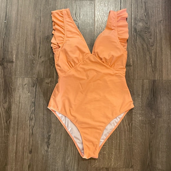 Cupshe Other - CUPSHE one-piece bathing suit